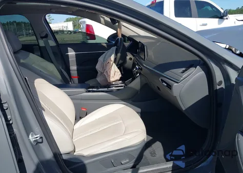 2020 Hyundai Sonata Limited z USA, uszkodzony, nr VIN 5NPEH4J23LH036584